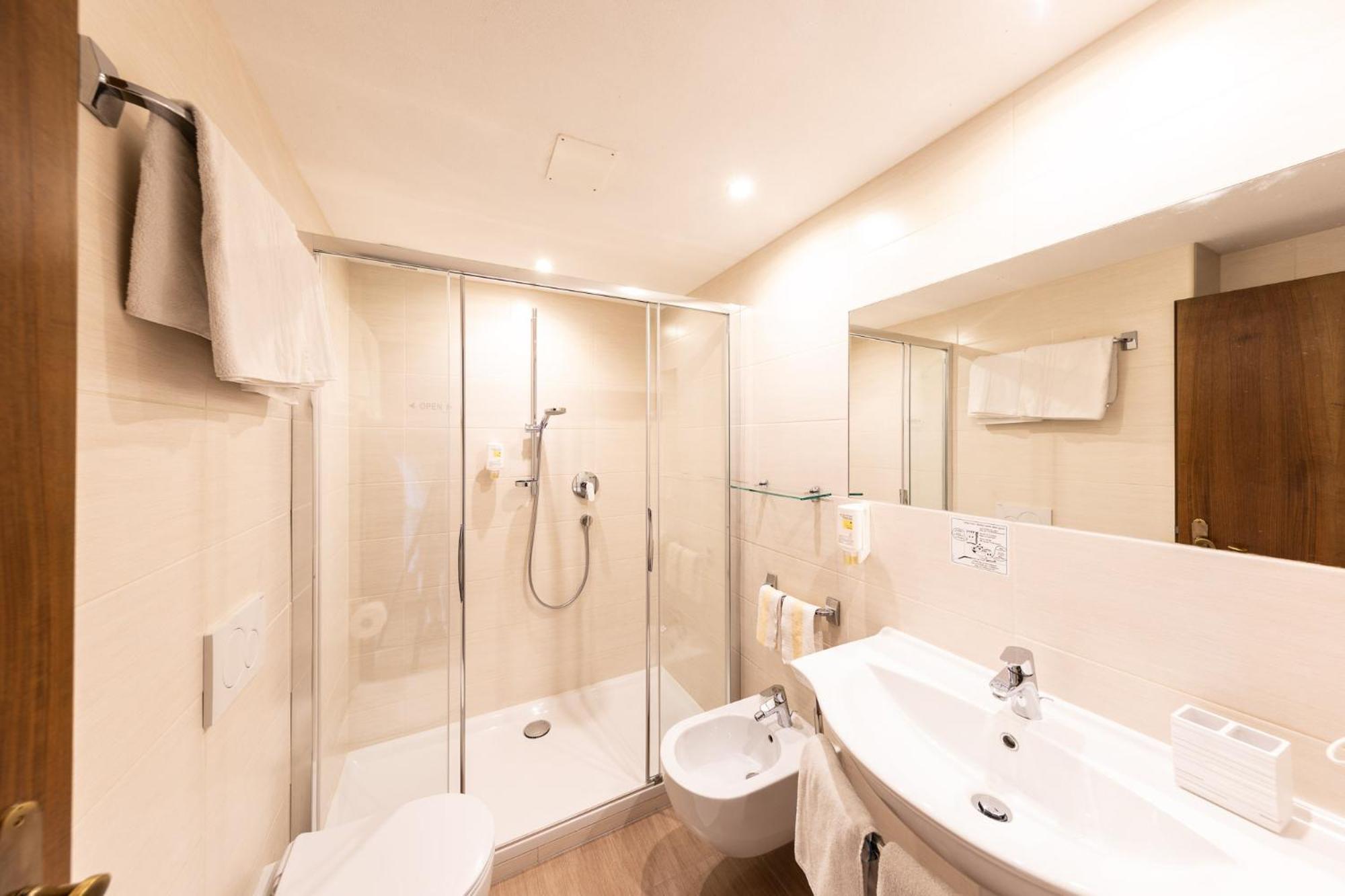 Solaia Hotel & Guesthouse كاستيلِروتّو المظهر الخارجي الصورة